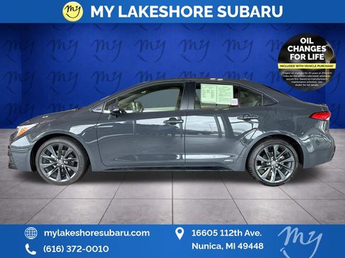 Used 2026 Toyota Corolla SE AWD/4WD image 4