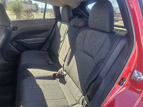 Used 2024 Subaru Crosstrek 2.0i Premium image 17