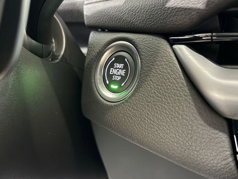 New 2025 Cadillac XT4 Premium Luxury image 32