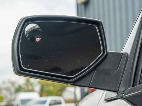 Used 2015 GMC Sierra 1500 SLE w/ SLE Value Package image 11