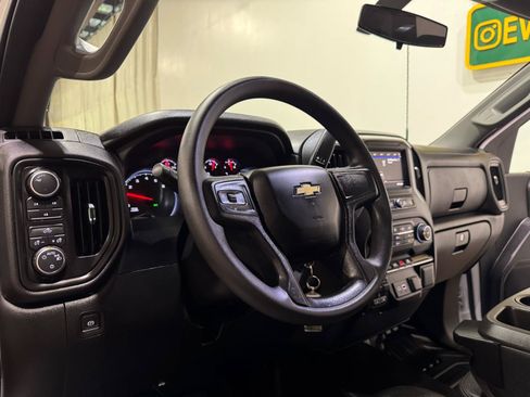 Used 2023 Chevrolet Silverado 2500 W/T w/ WT Convenience Package AWD/4WD image 10