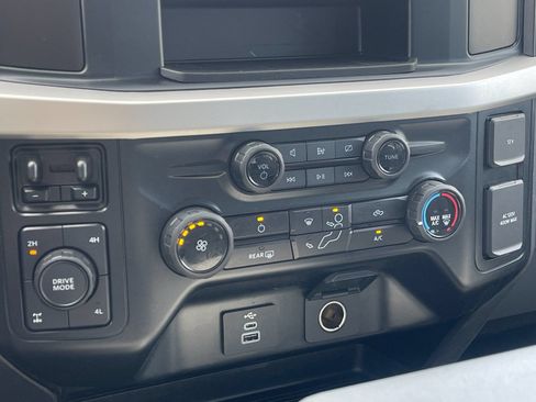 Used 2024 Ford F250 XL w/ STX Appearance Package AWD/4WD image 21