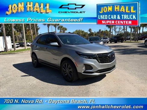 Used 2024 Chevrolet Equinox RS w/ LPO, Floor Liner Package image 1