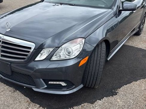 Used 2011 Mercedes-Benz E 350 4MATIC Sedan image 1