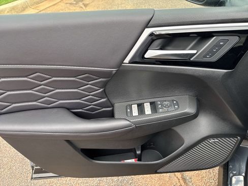 New 2026 Mitsubishi Outlander SEL AWD/4WD image 33