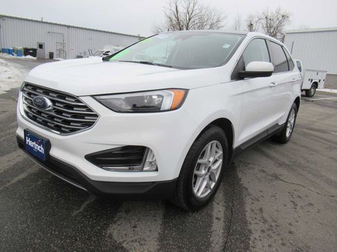 Used 2022 Ford Edge SEL w/ Convenience Package image 1