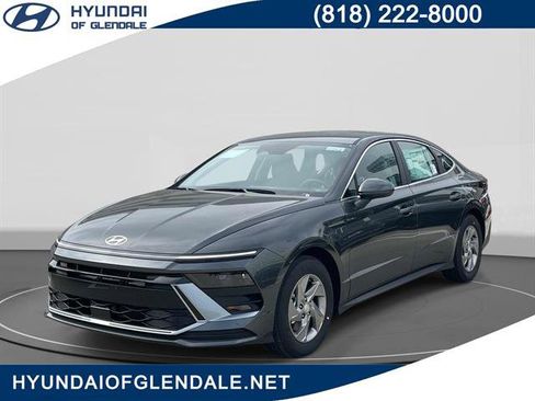 New 2026 Hyundai Sonata SE FWD image 1