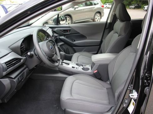 Used 2024 Subaru Crosstrek 2.0i Premium image 16