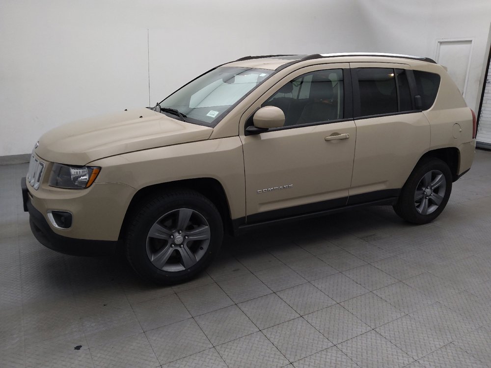 Used 2016 Jeep Compass High Altitude AWD/4WD image 2