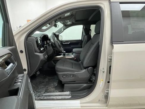 New 2026 Chevrolet Silverado 1500 RST w/ Convenience Package II AWD/4WD image 8