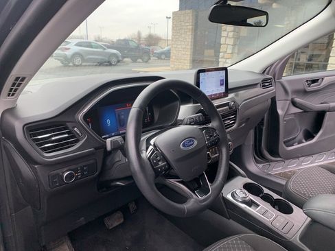 Used 2023 Ford Escape Active image 19