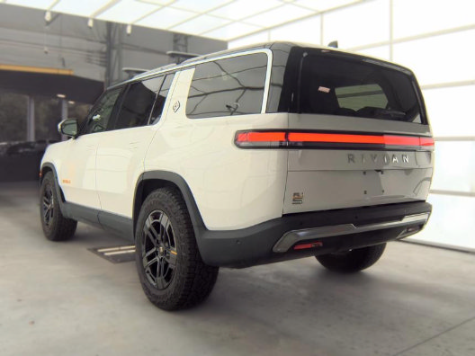 Used 2023 Rivian R1S Adventure Quad AWD/4WD image 4