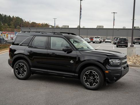 New 2025 Ford Bronco Sport Outer Banks w/ Outer Banks Tech Package+ AWD/4WD image 12