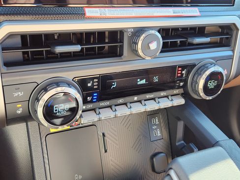 New 2026 Toyota 4Runner Limited image 12