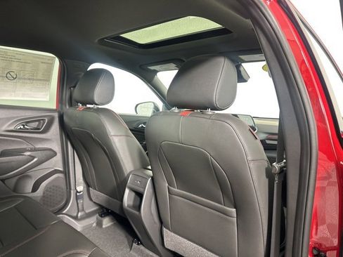 New 2026 Chevrolet Trax RS w/ Sunroof Package image 16