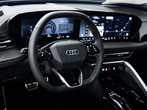 New 2026 Audi SQ5 Premium Plus AWD/4WD image 10