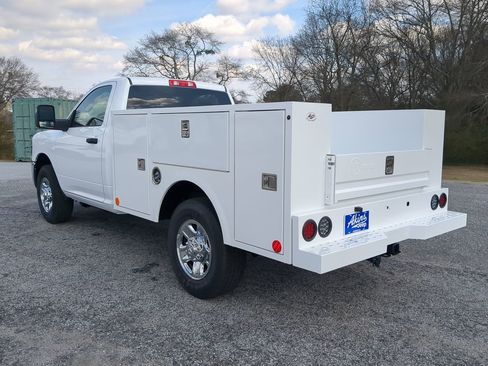 New 2026 RAM 2500 Tradesman w/ Chrome Appearance Group image 5
