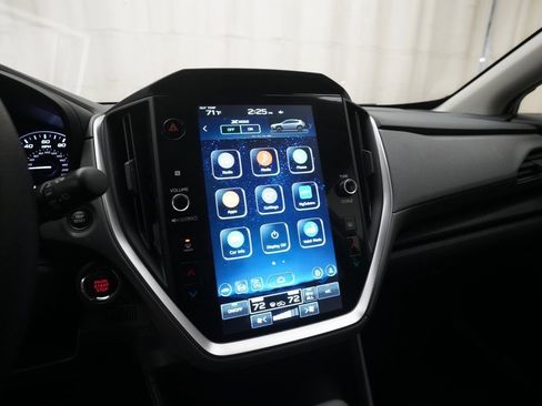 Used 2024 Subaru Crosstrek 2.0i Premium w/ Crosstrek Mirror Package image 6