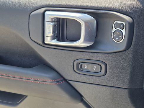 New 2025 Jeep Wrangler Unlimited Rubicon image 20