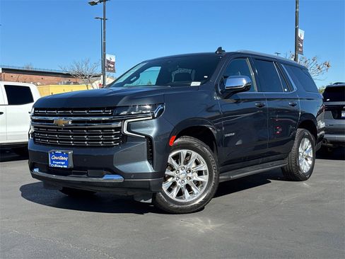 Used 2021 Chevrolet Tahoe Premier w/ Premium Package image 2