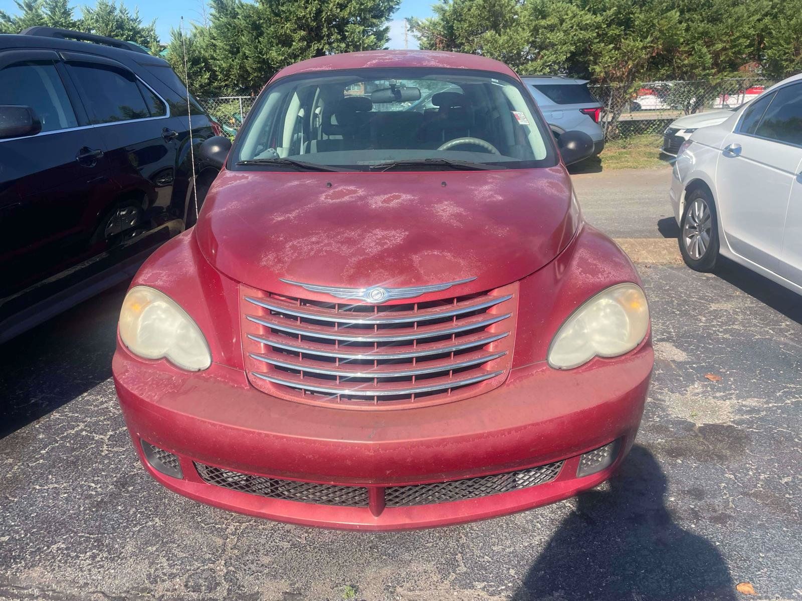 Used 2006 Chrysler PT Cruiser FWD image 2