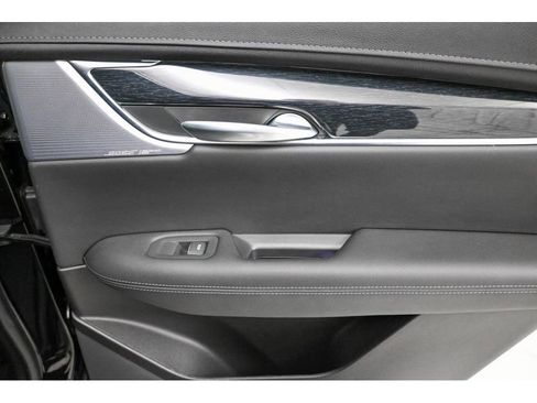 Certified 2023 Cadillac XT5 Premium Luxury image 19