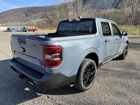 New 2025 Ford Maverick XLT w/ XLT Luxury Package image 4