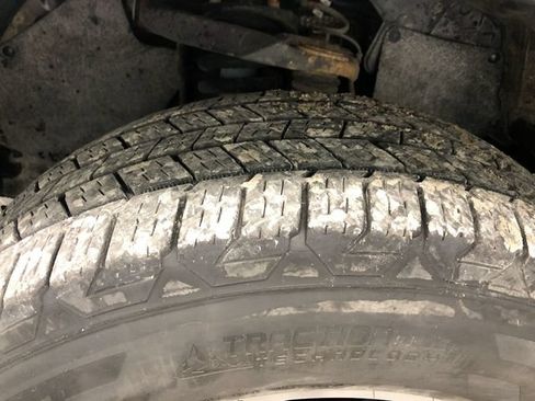 Used 2017 Toyota Tundra SR5 AWD/4WD image 30