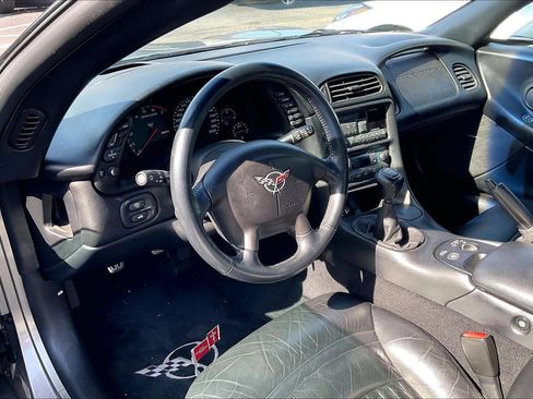 Used 1999 Chevrolet Corvette w/ Memory Pkg image 15