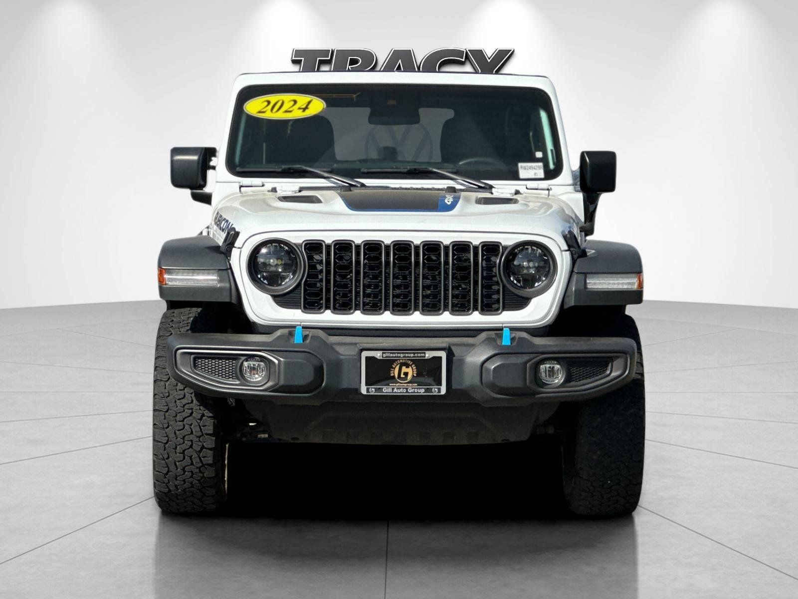 Used 2024 Jeep Wrangler Unlimited Rubicon 4xe AWD/4WD image 9