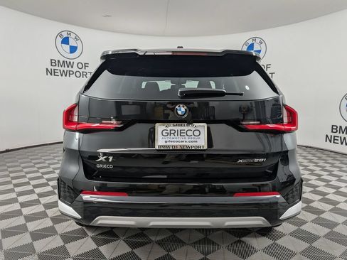 New 2026 BMW X1 xDrive28i w/ Technology Package AWD/4WD image 7