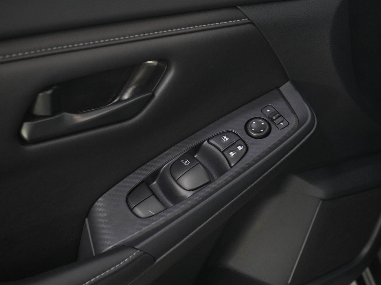 Used 2025 Nissan Sentra S FWD image 20