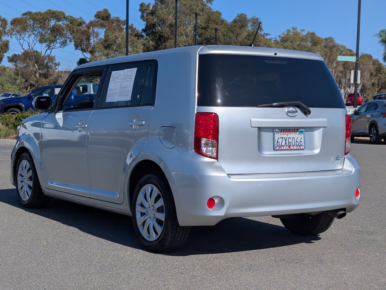 Used 2012 Scion xB FWD image 11