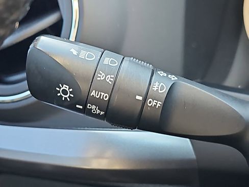 Used 2023 Toyota Tacoma SR5 image 28