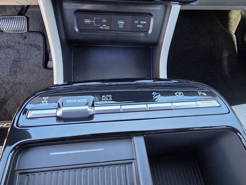 New 2026 Hyundai Tucson Limited w/ Tow & Go Package image 21