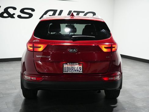 Used 2017 Kia Sportage EX image 11