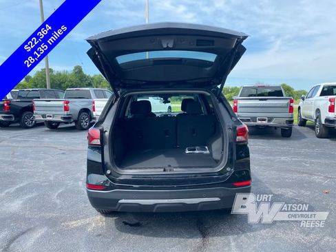 Used 2024 Chevrolet Equinox LT w/ LPO, Floor Liner Package FWD image 19