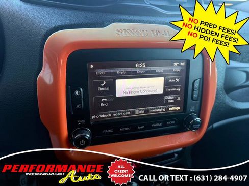 Used 2015 Jeep Renegade Latitude w/ Cold Weather Group II image 10