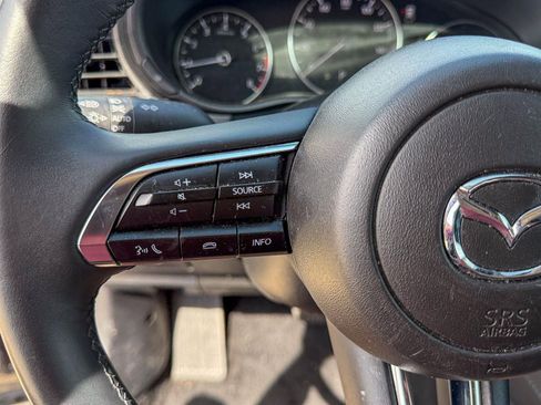 Used 2025 MAZDA CX-30 AWD 2.5 S w/ Preferred Package image 2