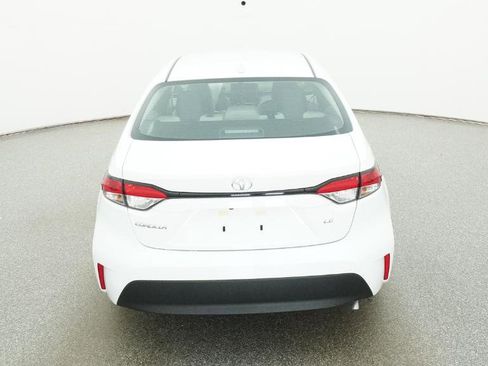 Used 2026 Toyota Corolla LE image 10