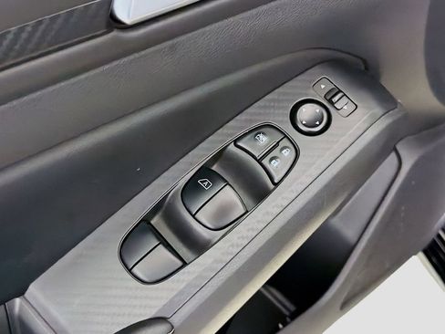 Used 2024 Nissan Altima 2.5 SV image 20