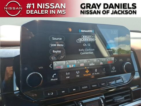 Certified 2024 Nissan Pathfinder Platinum w/ Cargo Package FWD image 18