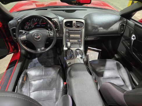 Used 2007 Chevrolet Corvette Convertible w/ Preferred Equipment Group image 29