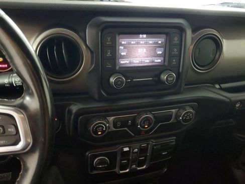 Used 2020 Jeep Gladiator Sport w/ Quick Order Package 23S image 16