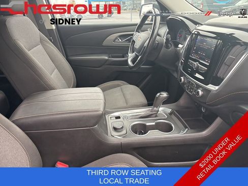 Used 2020 Chevrolet Traverse LT image 30
