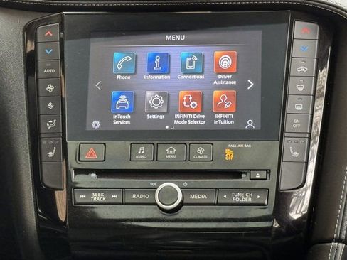 Used 2023 INFINITI QX50 Luxe AWD/4WD image 18