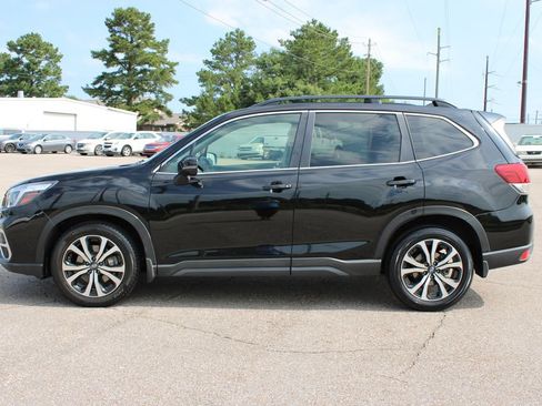 Used 2020 Subaru Forester Limited w/ Popular Package #3 AWD/4WD image 3