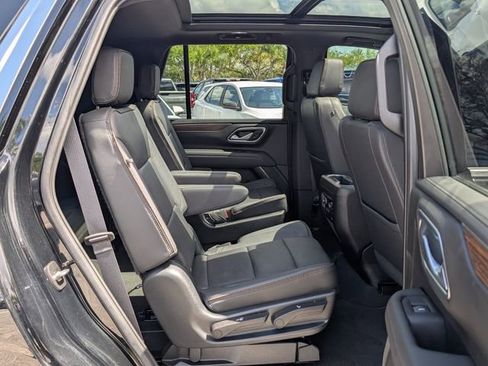 Used 2023 Chevrolet Tahoe High Country AWD/4WD image 18