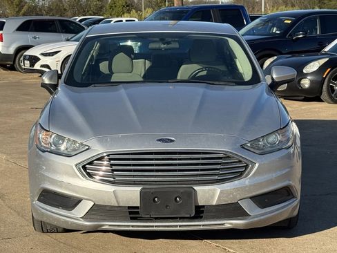 Used 2018 Ford Fusion S image 8