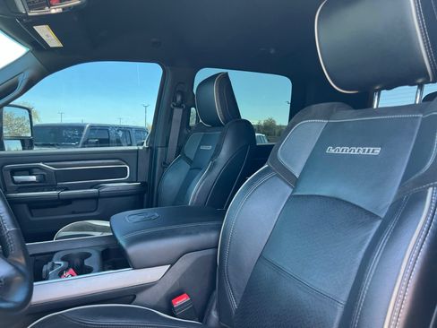 Used 2023 RAM 3500 Laramie AWD/4WD image 26
